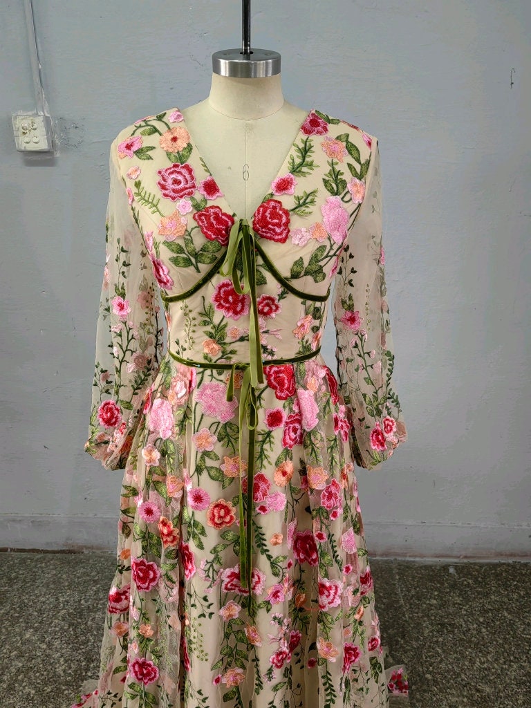 dress Unique floral