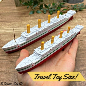 12 HMHS Britannic Model, Britannic Toy, Titanic Toy, Titanic Toys, RMS Titanic Model Ship, Titanic Cake Topper Party, Boat Toys, Toy Ship image 3