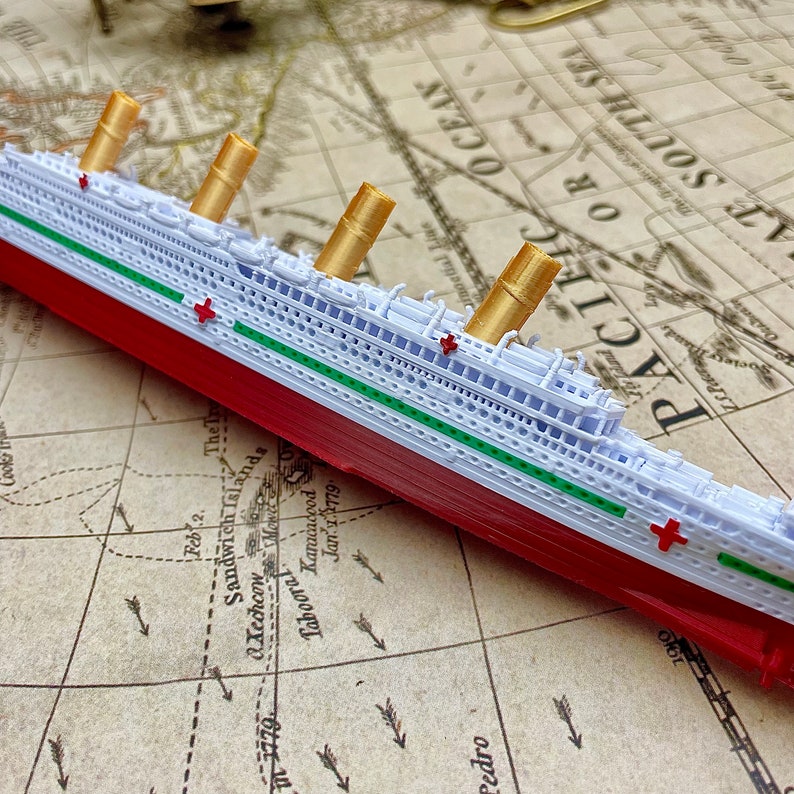 3 Pack RMS Titanic Model Britannic&Olympic Titanic Speelgoed, Titanic Cake Topper, Titanic Gift, Titanic Speelgoed voor kinderen, Titanic Ornament afbeelding 9