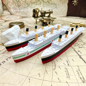 3 Pack RMS Titanic Model Britannic&Olympic Titanic Speelgoed, Titanic Cake Topper, Titanic Gift, Titanic Speelgoed voor kinderen, Titanic Ornament afbeelding 1