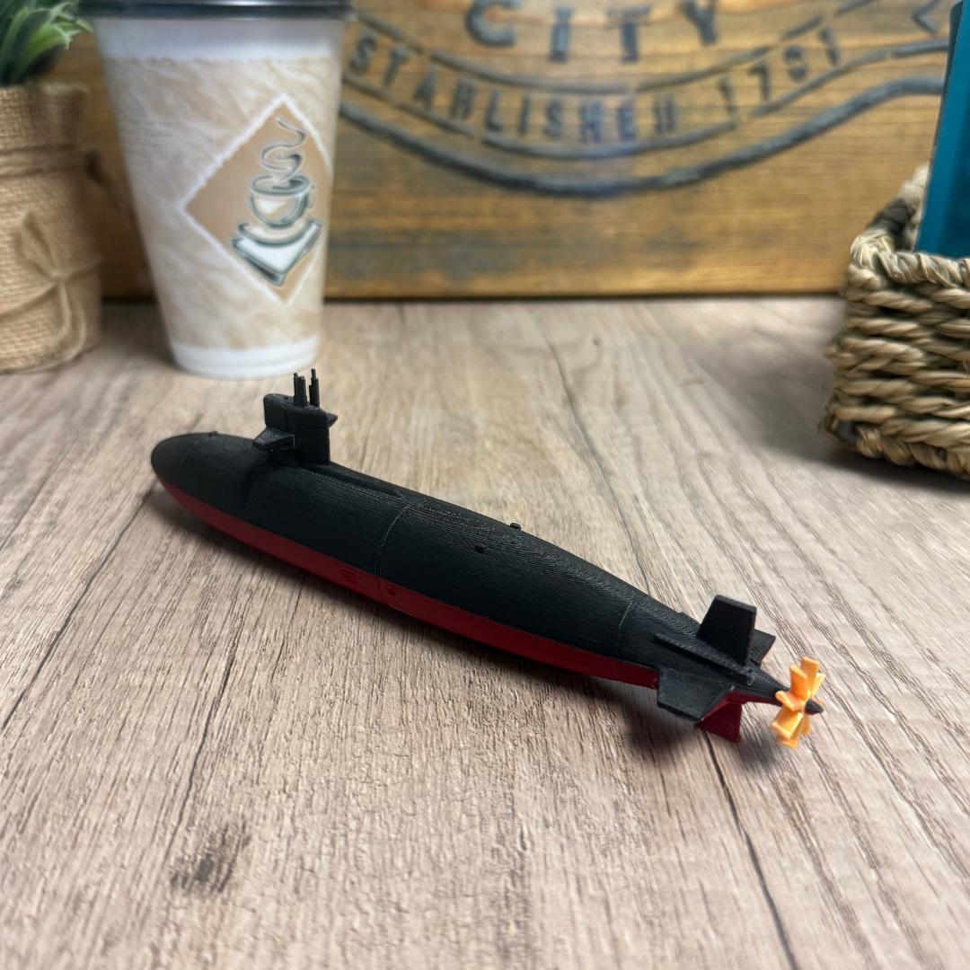 Monogram Skipjack 7.5” Skipjack-class Submarine Model, United States Military Submarine ...