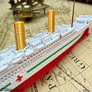 12 HMHS Britannic Model, Britannic Toy, Titanic Toy, Titanic Toys, RMS Titanic Model Ship, Titanic Cake Topper Party, Boat Toys, Toy Ship image 8