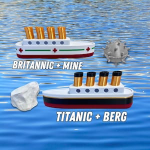 Cartoon Titanic Bath Boat & Pool Toy, Titanic Toy For Kids, Titanic Cake Topper, Titanic Ornament,  Titanic Toys For Kids, Toy boat