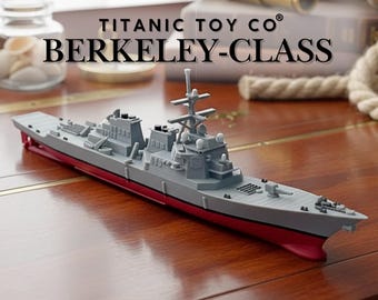 【超レア!】アーレイ・バーク級ミサイル駆逐艦記念ゴルフボール　ビンテージ品 アーレイ・バーク級ミサイル駆逐艦モデル – 12インチ海軍軍艦レプリカ