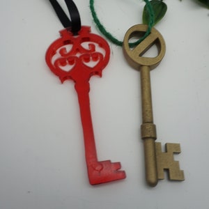 Oz inspired: Return to OZ - Dorothy's Key & Mombi Key - Ruby Key - Set - free insured shipping