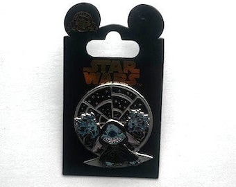 Disney's LucasFilms Star Wars-speld Stitch as Emperor Palpatine speld op schip nieuw