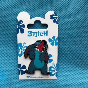 Disney Stitch Pin Stitch Licking Pin Disneyland Lilo Stitch 2022 DLP DLRP