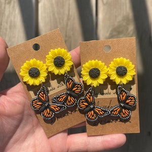 Sunflower monarch butterfly polymer clay earrings! (1pair) | flowers | butterflies | nature | insects | handmade jewelry |