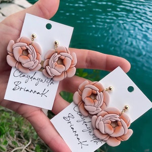 Peony polymer clay earrings! (1 pair) | botanical | flowers | nature | handmade jewelry |