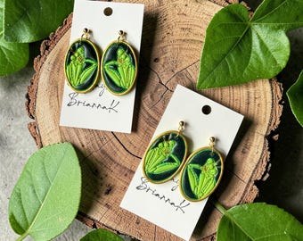 Praying Mantis polymer clay earrings! (1 pair) | insects | nature | gifts | handmade jewelry |