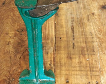 Cast Iron Shoe Last Antique Leather Tool Child or Woman Size