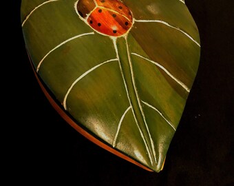 Hand Carved Wooden Treasure Box: Leaf with Ladybug Relief