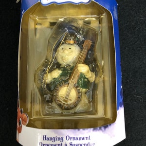Enesco Rudolph the Red Nosed Reindeer Land of the Misfit Toys Sam The Snowman with Banjo  Ornament Rare Find c2003 Boxed