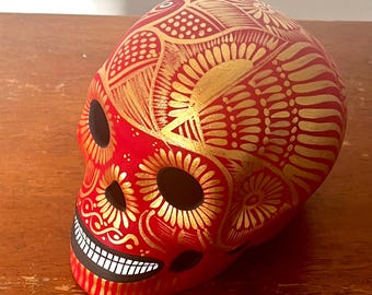 Mexikanischer Schädel [Rot & Gold] Handbemalter Schädel Tag der Toten Schädel Cinco de Mayo Schädel Calavera de Dia de Muertos Schädel Calavera Mexicana