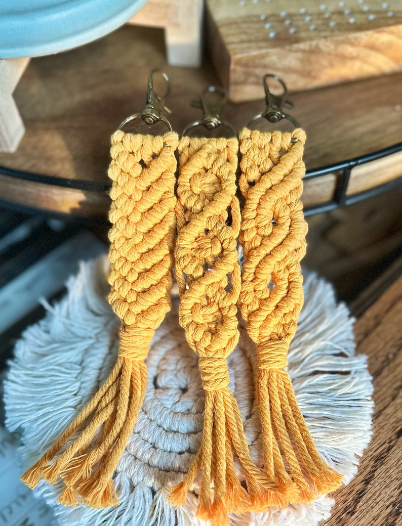 Gold Diamond Pattern Macrame Keychain, Handmade Macrame Keychain Gold, Boho Style Macrame