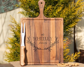 Charcuterie Board, Personalized Serving Board With Handle, Monogrammed, Personalized Cheese Board, Engagement Gift, Bridal Shower Gift