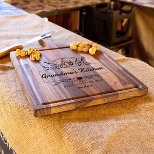 Charcuterie Board, Personalized Cutting Board, Mothers Day Gift, Nana Gifts, Grandma Gift, Engraved Cutting Board, Grandma Cutting Board