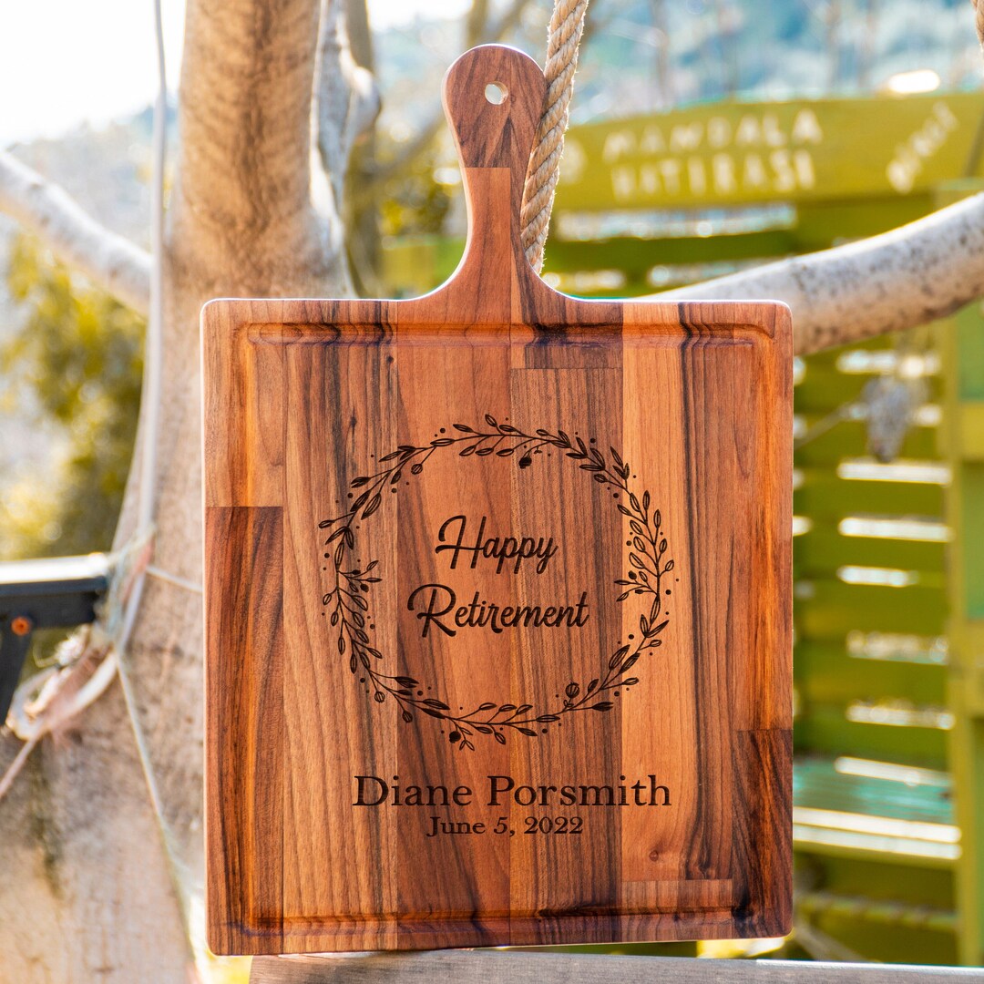 Happy Retirement, Bread Board, Oak Cutting Board, Wooden Cutting Board, Retirement Gifts, Walnut