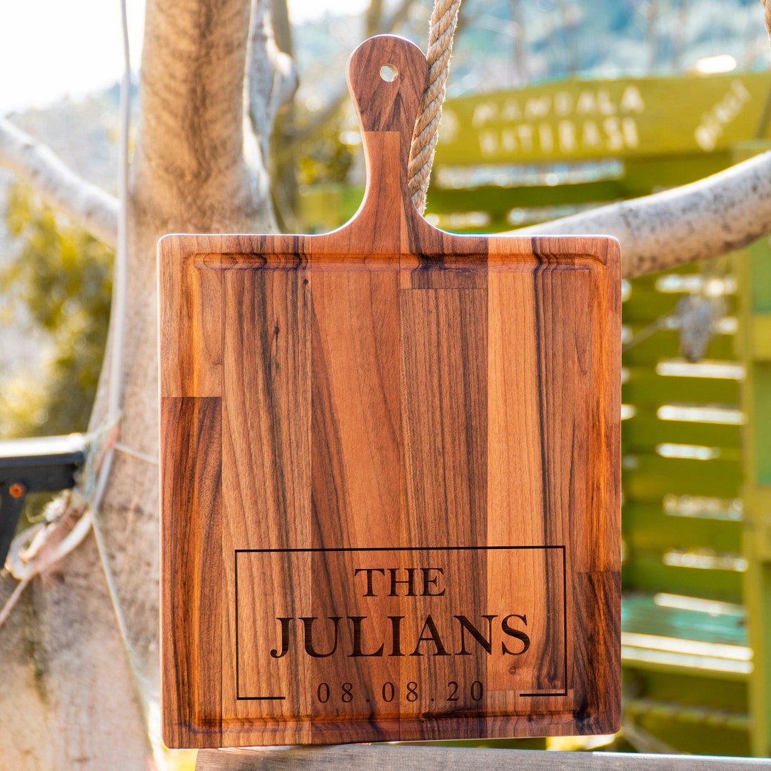 Planche à Découper Bois Gravée Personnalisée - Cadeau Noël, Mariage - Charcuterie, Déco