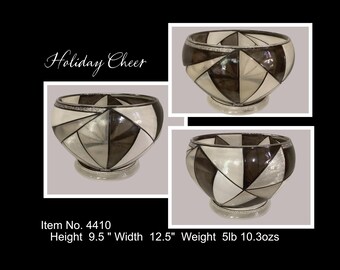 Hand Painted Faux Stained Glass, Unique Decorative Glass, Beautiful and Functional Glass. Colorful Glass Bowl, Unique Upcycled Glass Designs