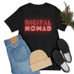 T-shirt met print Digital Nomad | Uniseks jersey met korte mouw afbeelding 6