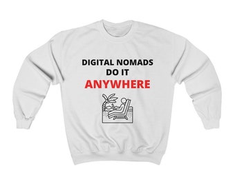 Cyfrowi Nomadzi | Nomadzi | Bluza z okrągłym dekoltem Unisex Heavy Blend | Sabat | Samozatrudniony | Podróże
