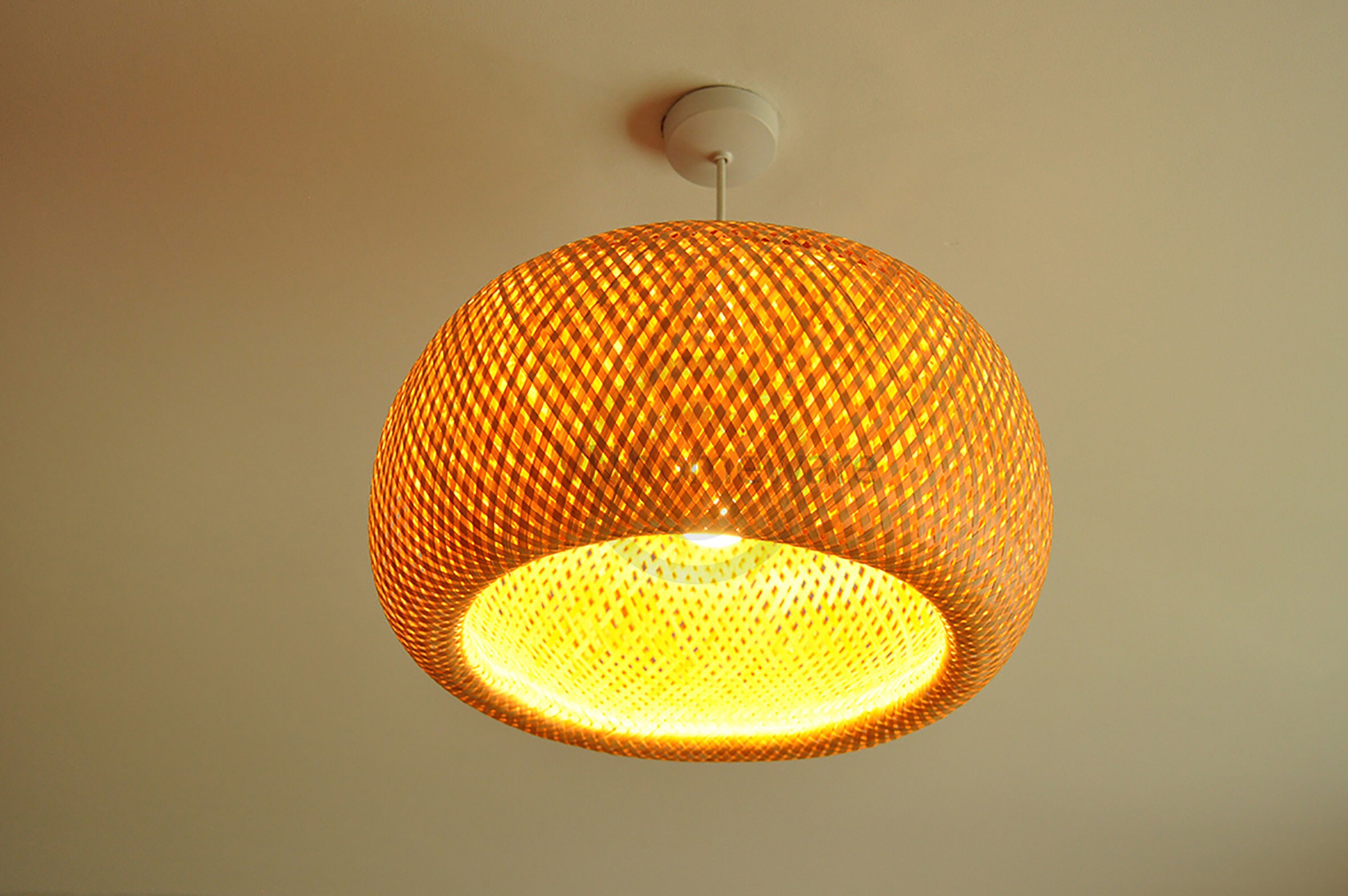 Handmade Woven Rattan Wicker Lampshade Pendant Ceiling Light Shade Pumpkin Round Shape Wood
