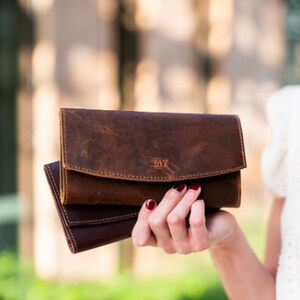Leather Women's Wallet, Personalized Clutch Purse, Leather Card Holder for Women, Gift for Her