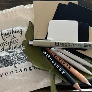 Basic Outside the LinZ tangle kit with recorded class, enjoy tangling with a micron pen as well as working with white charcoal & tortillons