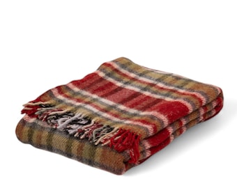 Tartan Plaid Wool Blanket: Red - Green Vintage Style Throw