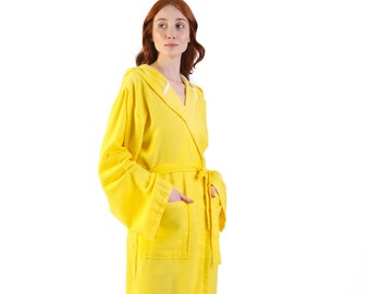 Robe jaune pour femmes en coton turc, robe de chambre en coton, robe de plage personnalisée, cadeau de demoiselles d’honneur, robes de soirée Bachelorette, peignoir à capuchon