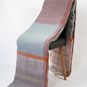Couverture en laine à carreaux écossais vert/violet de 78,5 po. 86,5 po. Queen, couverture 100 % laine, couverture douillette en laine, couverture de canapé en laine, jeté de laine Green/Purple