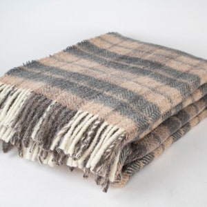 Gray / Brown Tartan Plaid Wool Throw Blanket, Wool Blanket, Warm Cozy Blanket, Wool Couch Blanket, Outdoor Blanket, Sheep Warm Blanket
