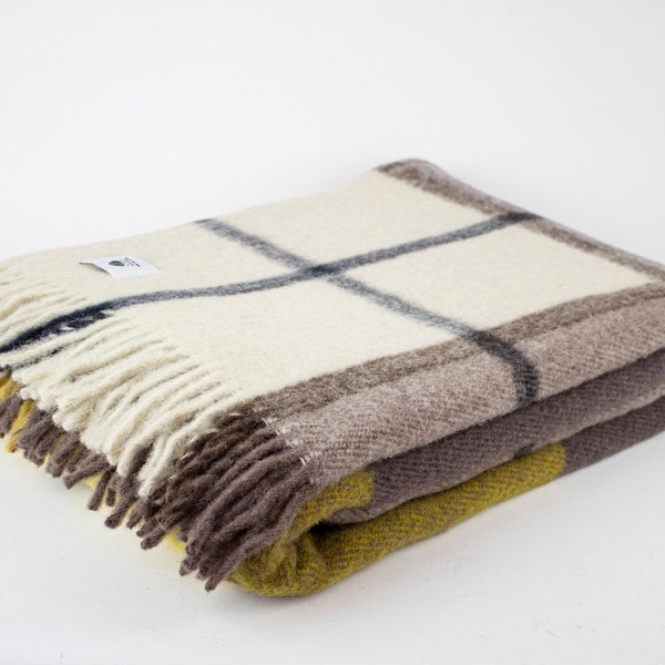 63'' 86.5'' Yellow / Brown Tartan Plaid Wool Blanket, Pure 100% Wool Blanket, Cozy Blanket, Couch Blanket , Wool Throw Blanket, Sheep Wool