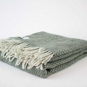 Green Herringbone New Wool Throw Blanket, Pure 100% Wool Blanket, Warm Cozy Blanket, Couch Blanket,Porch Blanket, Sheep Wool Warm Blanket