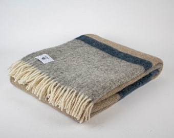 Coperta da lancio in lana vergine beige-blu-grigia, coperta in pura lana al 100%, coperta calda e accogliente, coperta per divano, coperta per portico, coperta calda in lana di pecora