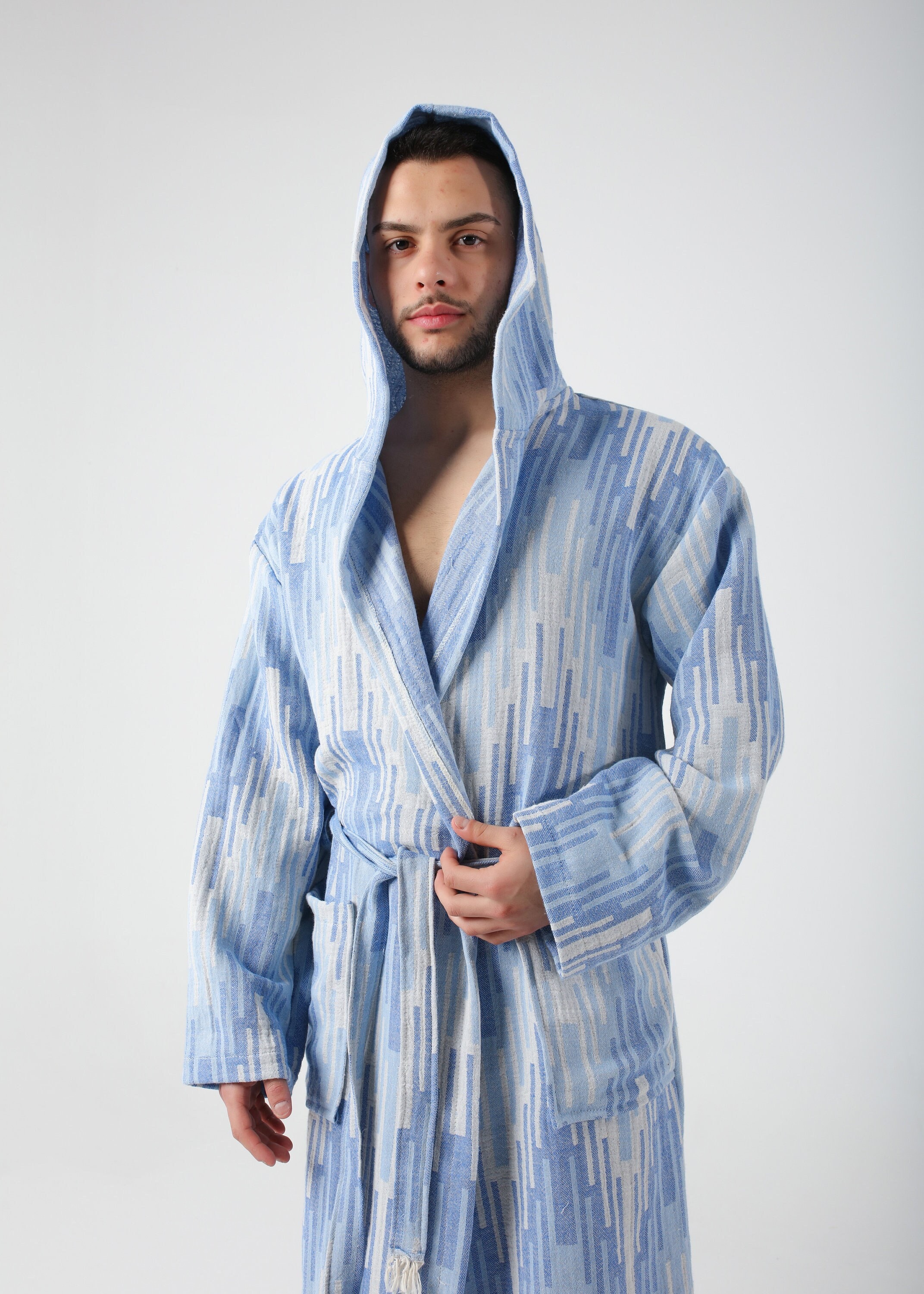 新品　♡　メンズ　絹100%　大判179cm　ストール　メコンブルー　カンボジア Blue Men Kimono - Etsy