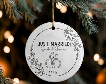Personalized Just Married Ornament, Newlywed Keepsake, Newlywed Ornament Gift, Just Married Gift, Married Gift