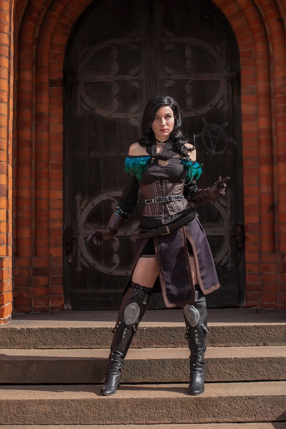 Yennefer of Vengerberg Alternative Look Witcher 3 Cosplay -  Israel