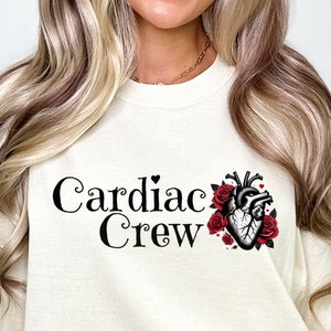 Koszulka z anatomicznym sercem Cardiac Crew: prezent dla pielęgniarki kardiologicznej