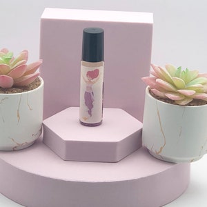 Cleo Genie Lip Oil | Moisturize Lip Treatment | Organic Lip Treatment| Gift for Her | Beauty Gift Ideas
