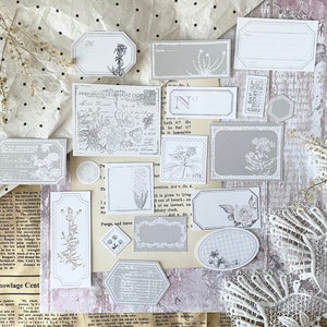 Ephemera set - Gray vintage flower labels | 18 pieces | journal | junk journal | planner | cut outs | paper goodies