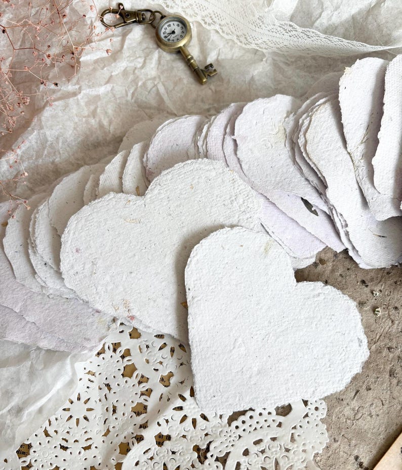 Heart Shape Papper Heart Shape Handmade Paper Set | Random Mix Color | 6 Sheets | Deckled ...