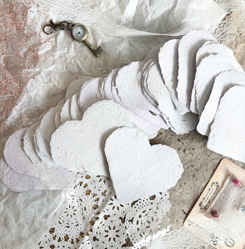 Heart Shape Papper Heart Shape Handmade Paper Set | Random Mix Color | 6 Sheets | Deckled ...