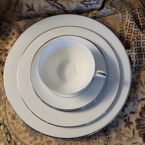 Noritake Derry Porcelain China - White, Platinum Verge & Trim, Rim- Elegant Dinnerware, Timeless Classic