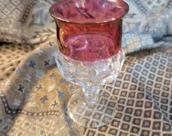 Gobelet rouge rubis empreinte de pouce Indiana Glass Kings Crown vintage