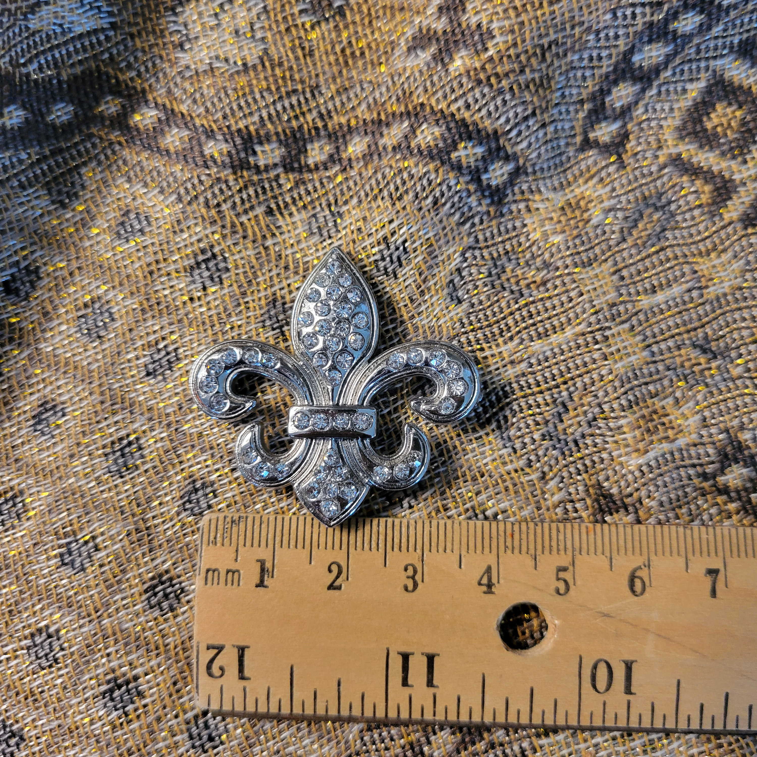 Fluer de Lis Embellished Swark. Crystals & Beads Bling Buckle~Handcrafted Fleur De Lis Rhinestone Belt - Etsy main image 2