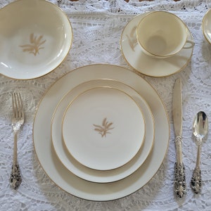 Wheat by Lenox Gold Wheat Center Coupe Gold Trim Pattern Wheat by Lenox