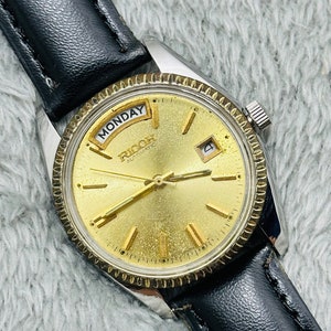 年代物！希少商品！RICOH MEDALLION リコー メダリオン 17石 自動巻 カレンダー オートマチック 知る人ぞ知る超レアな逸品！ Gold ricoh watch - Etsy 日本