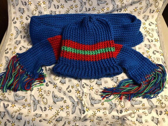 Blue/red/green Scarf and Hat Bundle - Etsy display picture 3